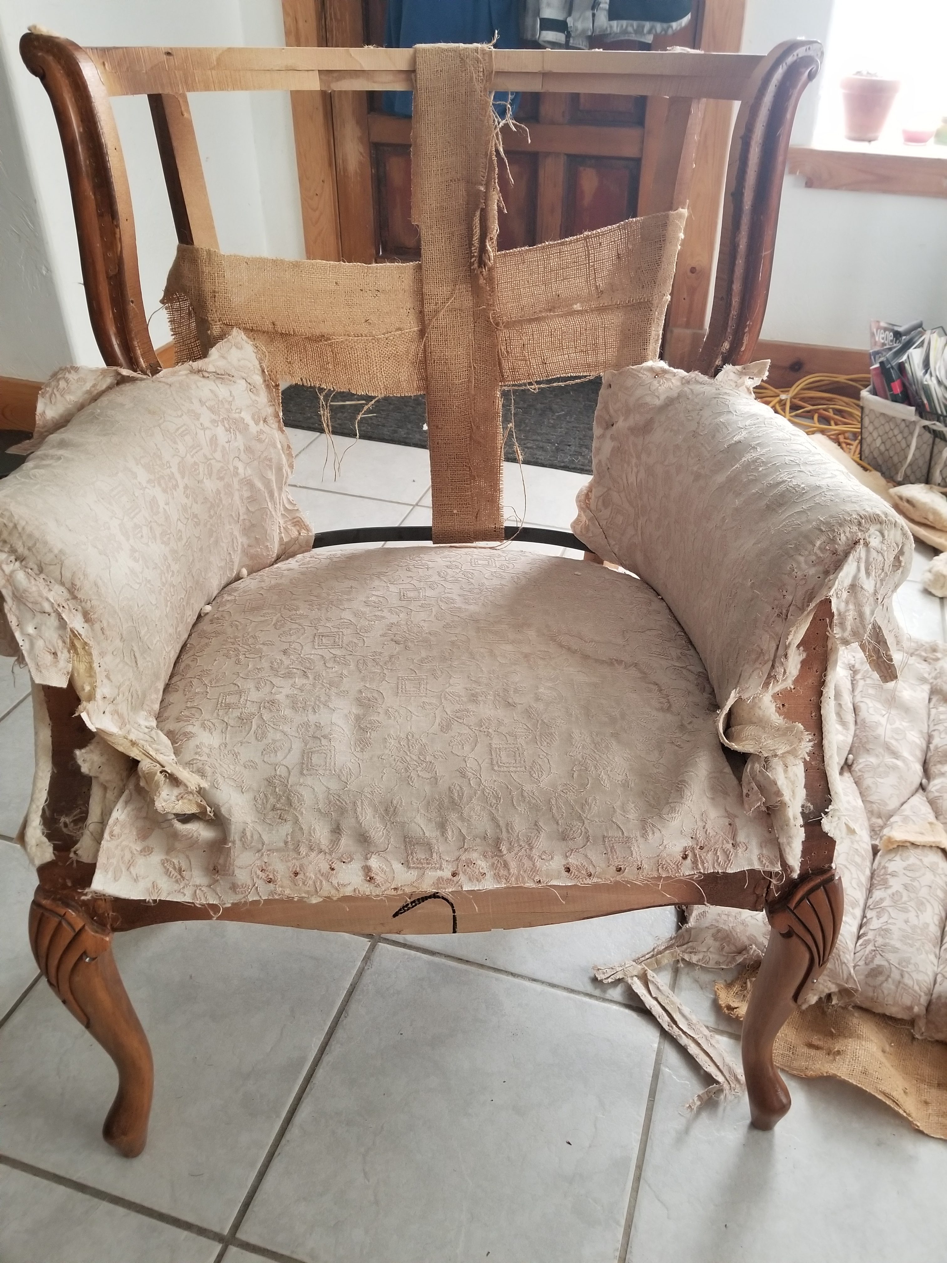 How To Upholster A Chair: A Comprehensive Guide - IHSANPEDIA